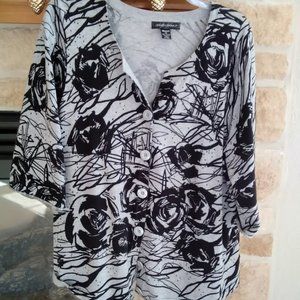 Designers Originals3/4 sleeve floral print sweater